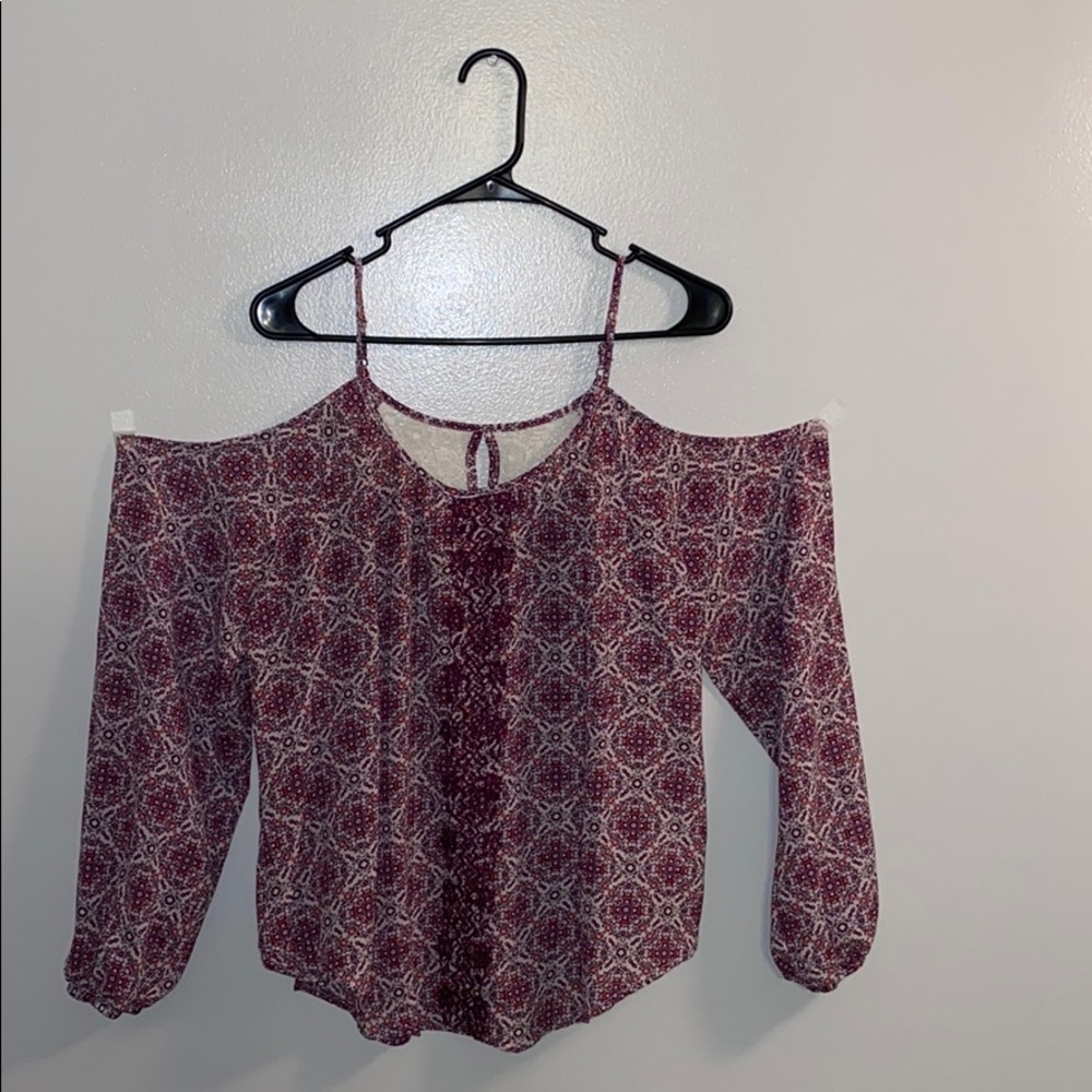 Patterned Cold Shoulder top